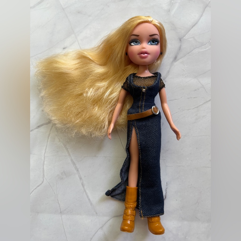 BRATZ doll